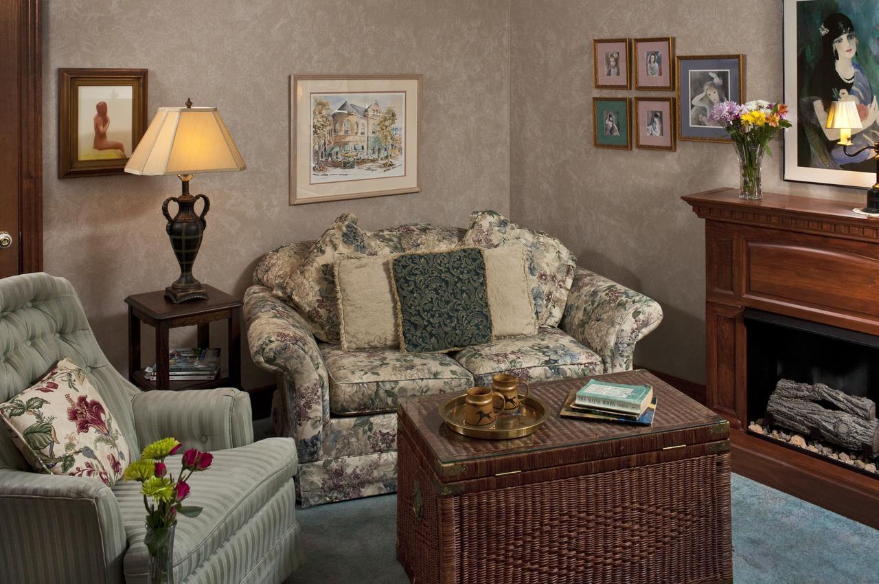 Cliff Cottage Inn Eureka Springs Εξωτερικό φωτογραφία