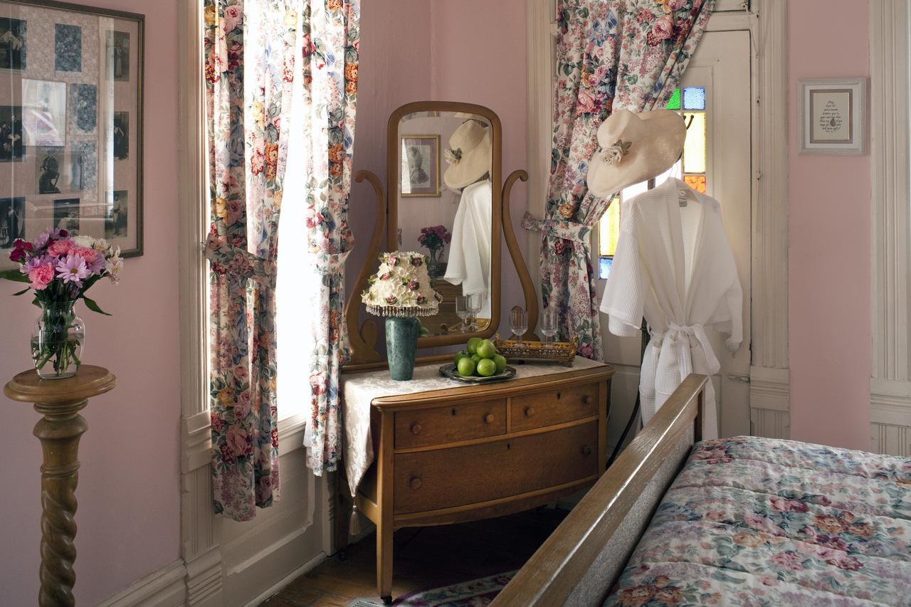 Cliff Cottage Inn Eureka Springs Εξωτερικό φωτογραφία